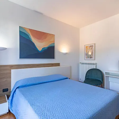 A By Rive Del Salento *